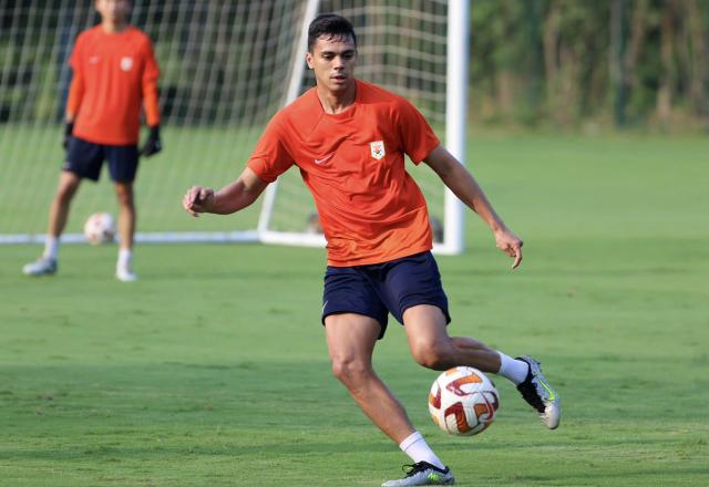 开云下载-印尼金靴处子秀被赞无私 帕托：我很擅长团队配合